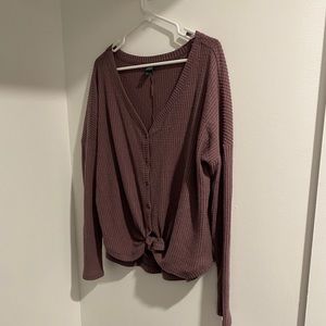 Mauve thermal tie front tee